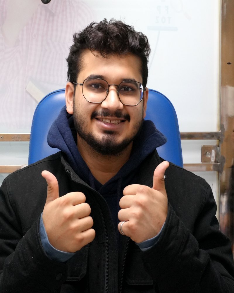 Hamid from United States at Save Sight Centre